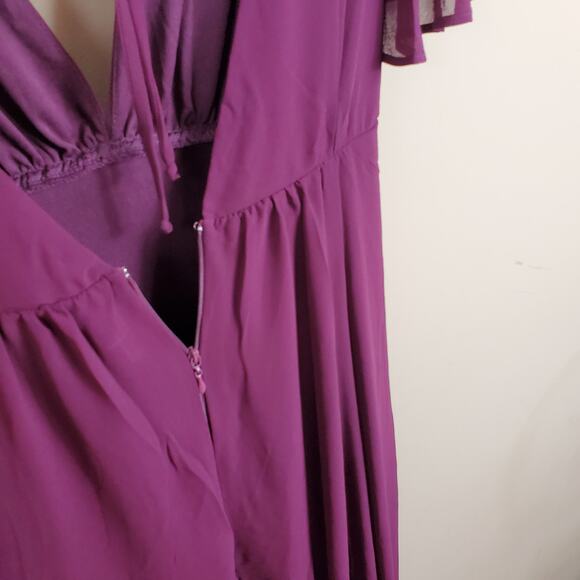 Show Me Your Mumu Faye Flutter Maxi Dress in Merlot Women's Size M - Picture 11 of 12